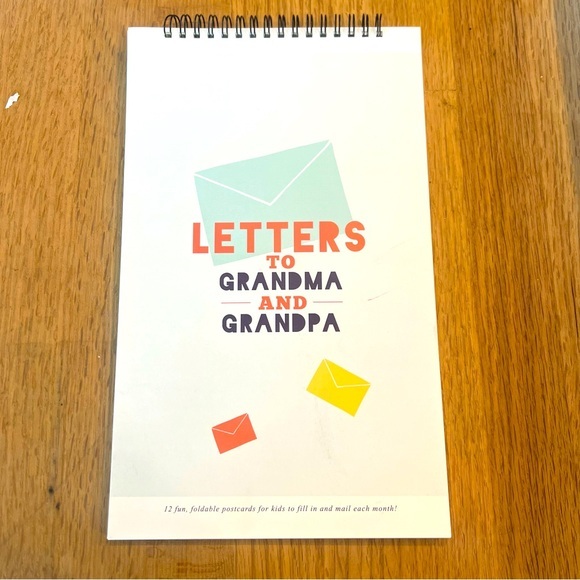Letters to Grandma and Grandpa - Book of 12 Postcards - Picture 1 of 3